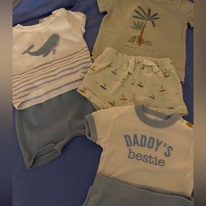 Baby clothes sets